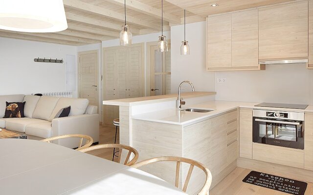 Val de Ruda Luxe 53 by FeelFree Rentals