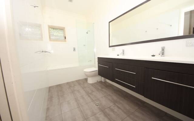 Trial Bay Eco Lodge 1 Osprey