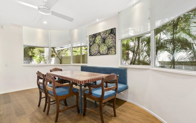 Spectacular Penthouse In Little Cove Noosa Heads Unit 2 Cuvee 29 Allambie Rise