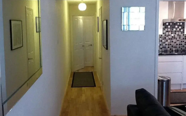 Flat 4 Summertown Court