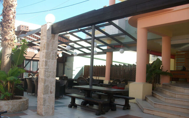 Pelagia Maria Studios Malia