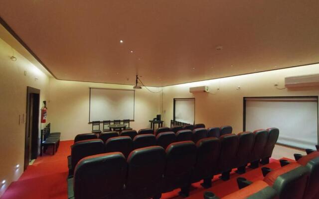 Flamingo Club and Resort Una 3 Km Away from Diu Check Post