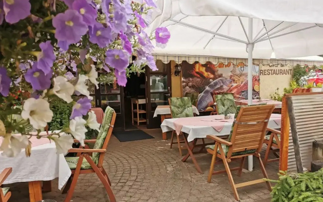 Hotel Alt Kirchheim