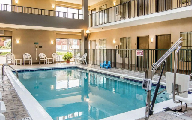 Comfort Suites Fredericksburg South