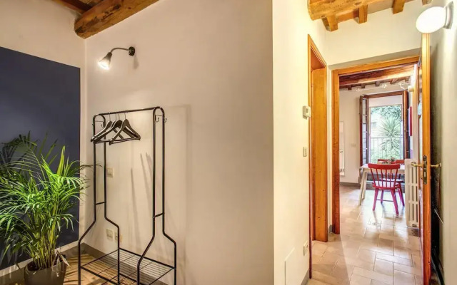 AwesHome - Pisa Tower House