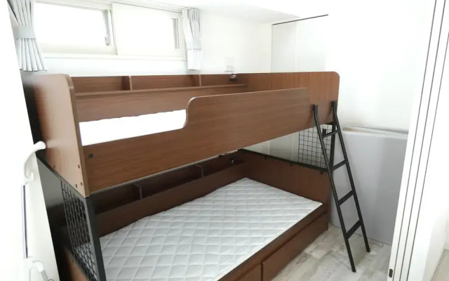 Alpha Square Minami 6 Jo 312