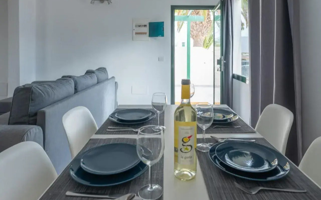 luxury casa playa roca bord de mer