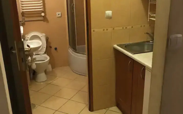 West Apartament Piekna 28