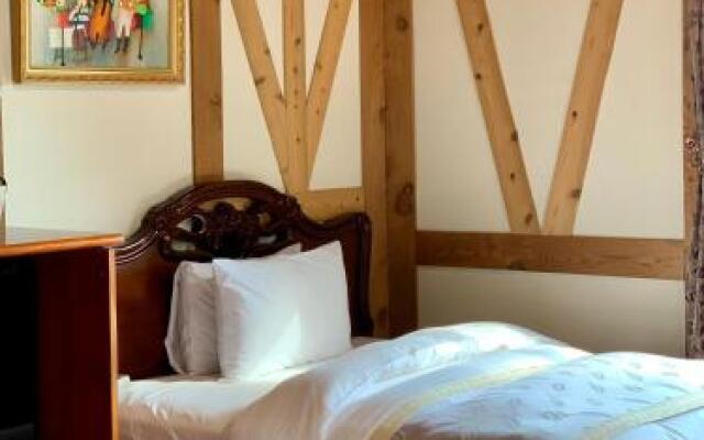 The Cotswolds Villa