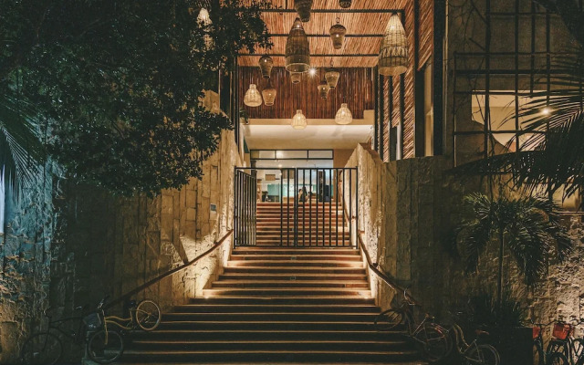Mayan Monkey Hotel & Hostel Tulum