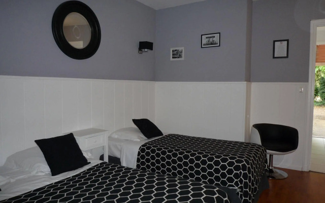 The Originals Access, Hostellerie des Pins