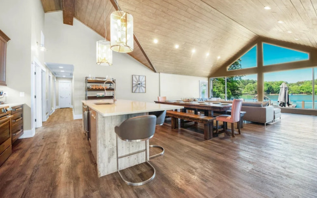 Lake Norman Hideaway