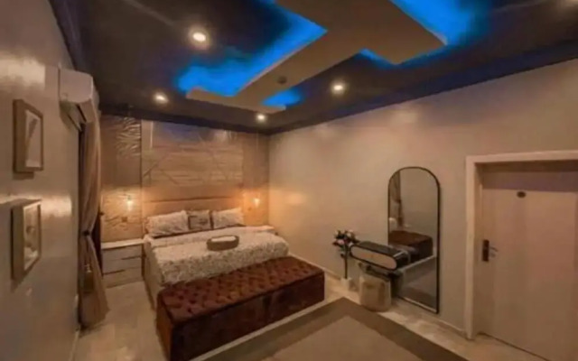 Granville Penthouse Apartments