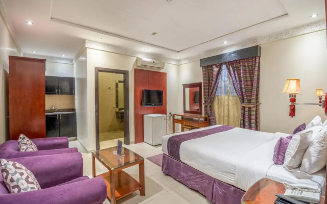 DAR NEYAARA SERVICED APARTMENTS - Economic