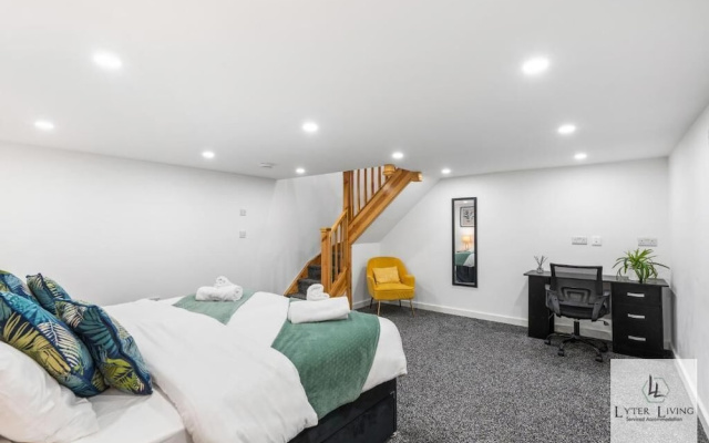 Top Hat - 1 Bed Apartment