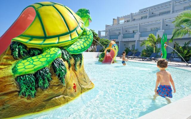 Aequora Lanzarote Suites