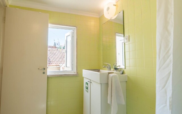 'white House' Apartment- Alfama