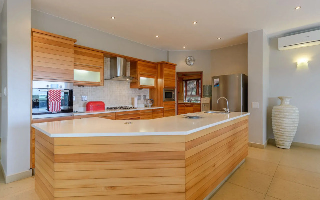 San Lameer Villa Rentals 14308