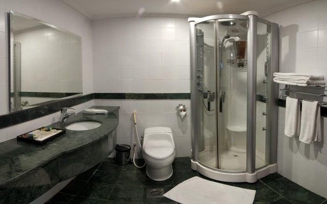 Отель Taj Celine