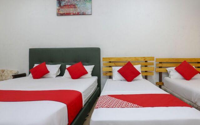 OYO 90115 Citra Kadok Hotel & Banquet Hall