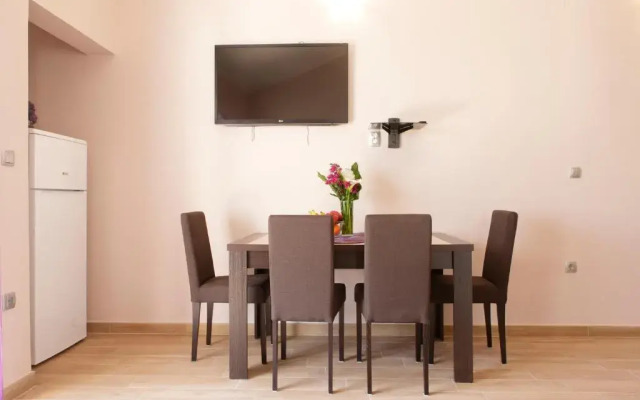Fortress View apartment