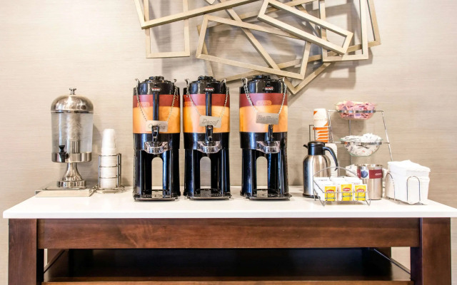 Comfort Inn Largo-Washington DC East