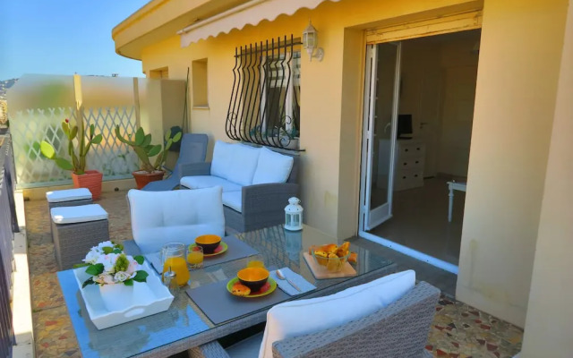 Maison Patrizia Terrasse by Nestor&Jeeves