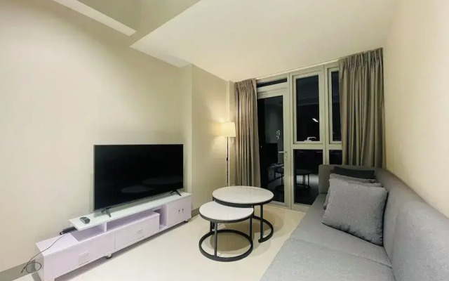 Uptown Parksuites BGC