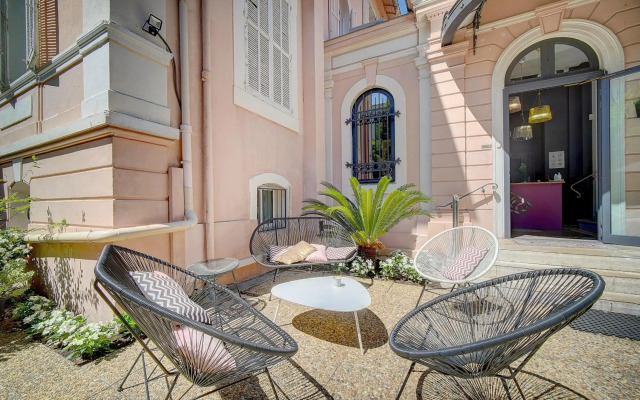 Villa Claudia Hotel