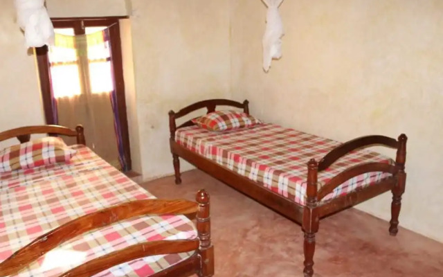 Sea Shells Inn