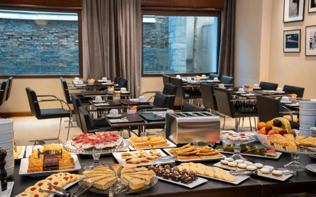 Hotel Metropolitano Supara