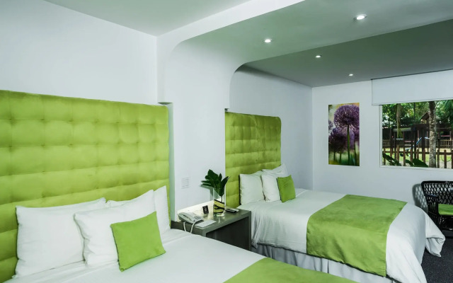 Riande Aeropuerto Hotel & Casino