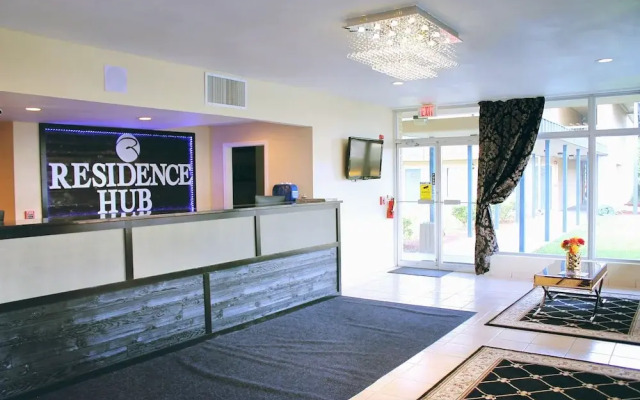 Residence Hub Inn & Suites