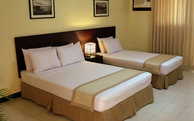 Matabungkay Beach Hotel