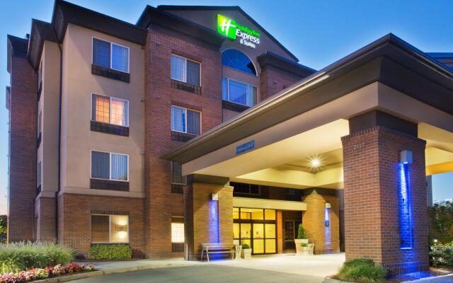 Holiday Inn Express Hotel & Suites Eugene Downtown-University, an IHG Hotel