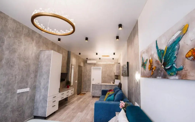 Royal Tower Luxurious Smart Residence (1)