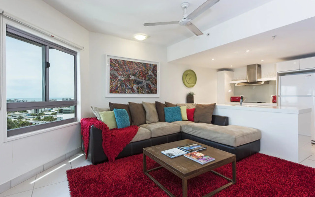 Darwin Executive Suites & FREE CAR