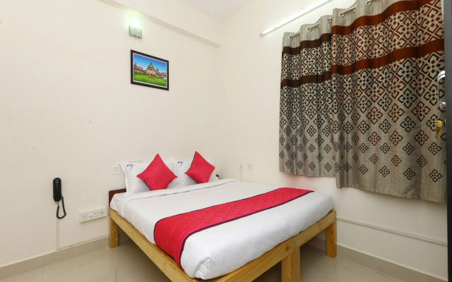 Olive Castles Inn by OYO Rooms