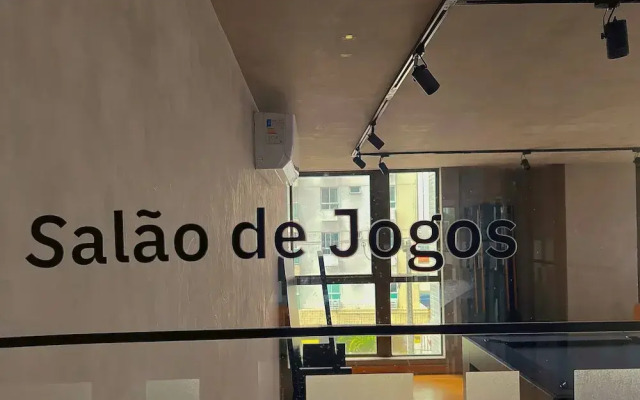 Co-House