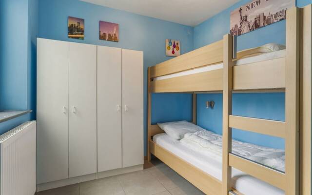 Pleasant Apartment Near the Seafront