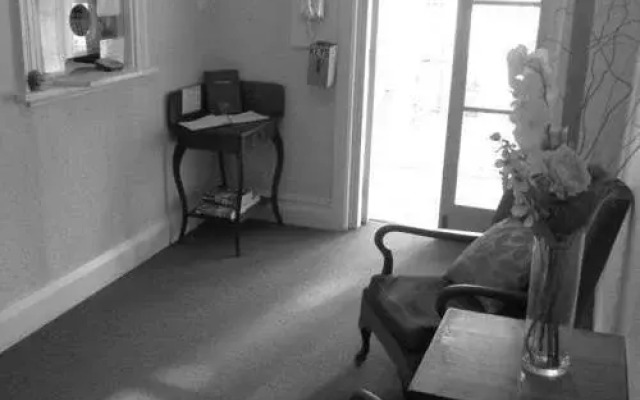 The Cecil Guesthouse