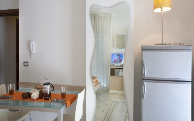Quiet Apartment with Balcony near Riccione