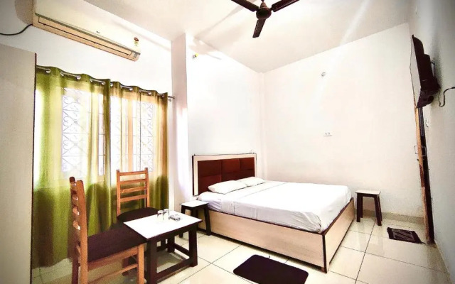 OYO 28196 Hotel Corbett Radiance