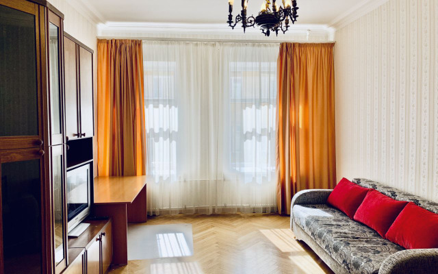 Апартаменты BFR (БФР) на Литейном проспекте 40