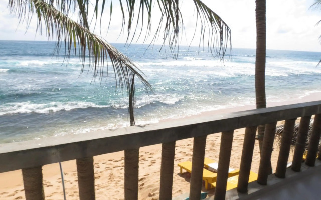 Mountain Wave Hotel and Surfshop