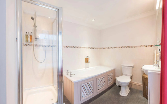 Royal Seven Stars Hotel