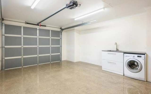 Matenga Townhouse - Waikanae Holiday Home