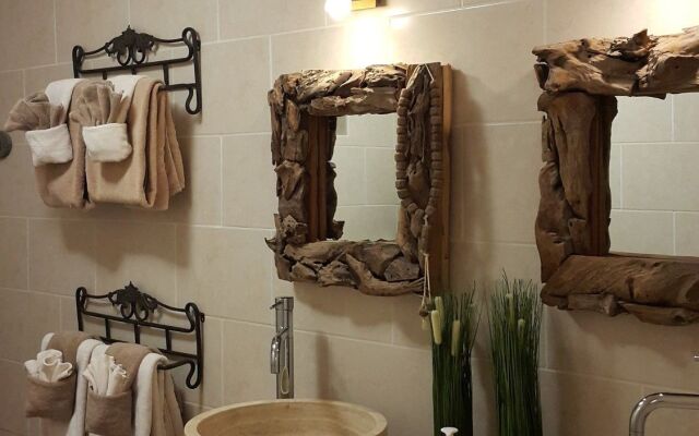 Brisas Studio Apartments - Adults Only
