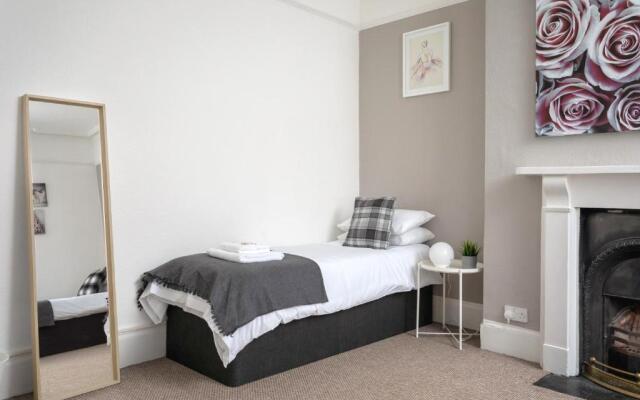 St George's Place - Fab Cheltenham Town House