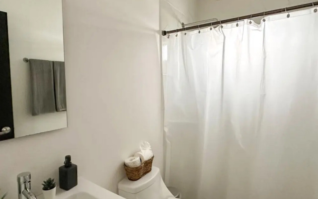 Serene Retreat With Exclusive Pool Haven